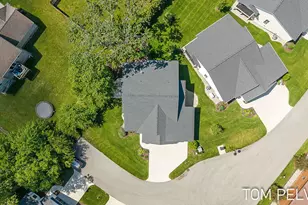 5659 VandeBunte Ct, Hudsonville, MI 49426 - Photo 17