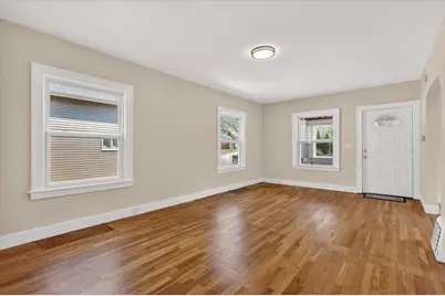 1047 Eastern Avenue NE, Grand Rapids, MI 49503 - Photo 11