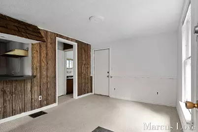 233 Hollister Avenue SE, Grand Rapids, MI 49506 - Photo 23