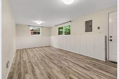 2728 Yost Boulevard, Ann Arbor, MI 48104 - Photo 5