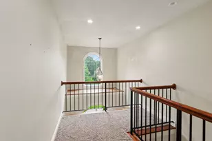 8638 Weeping Pine Ln, Kalamazoo, MI 49009 - Photo 17