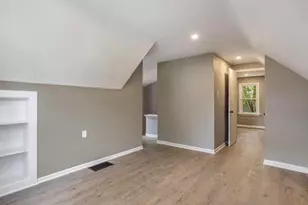 46 N 27th St, Battle Creek, MI 49015 - Photo 13