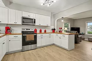 46 N 27th St, Battle Creek, MI 49015 - Photo 7