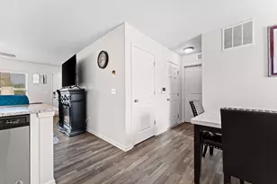 16901 Aberdeen Dr, Romulus, MI 48174 - Photo 17