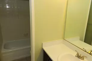 684 Peninsula Ct, Ann Arbor, MI 48105 - Photo 23