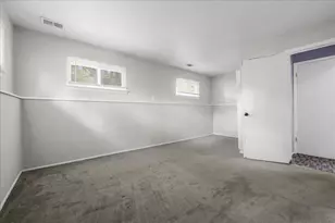 1115 Clark Dr, Ypsilanti, MI 48198 - Photo 25