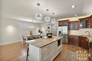 7007 Goldenrod Ave NE, Rockford, MI 49341 - Photo 9