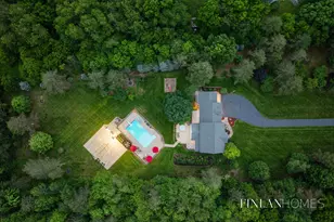 10310 E Rivershore Dr SE, Alto, MI 49302 - Photo 3