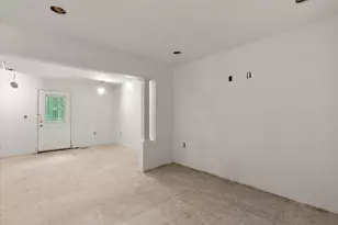 8945 Vergennes St SE, Ada, MI 49301 - Photo 11