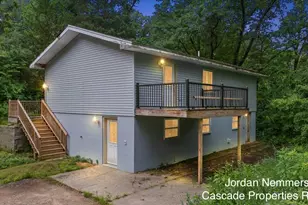 8945 Vergennes St SE, Ada, MI 49301 - Photo 33