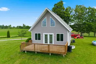 8785 Berry Rd, Reading, MI 49274 - Photo 3