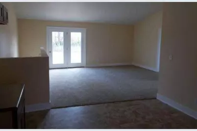 212-214 Taylors Court, Scottville, MI 49454 - Photo 5