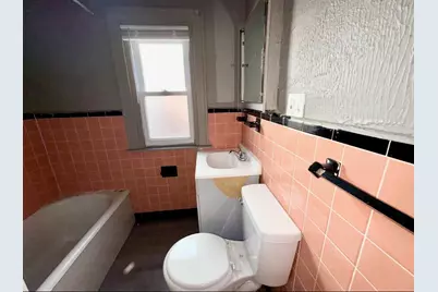 5856 Barrett Street, Detroit, MI 48213 - Photo 7