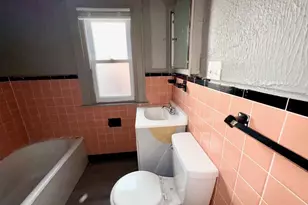 5856 Barrett St, Detroit, MI 48213 - Photo 7
