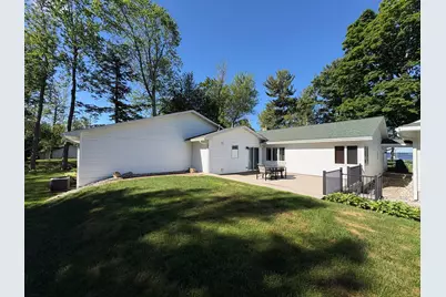 13453 Lakeside Avenue, Bear Lake, MI 49614 - Photo 11