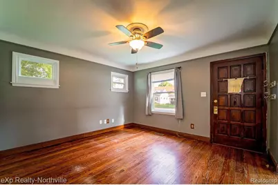 17405 Anne Avenue, Allen Park, MI 48101 - Photo 3