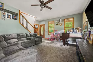 15757 Oakshore Dr, Three Rivers, MI 49093 - Photo 7