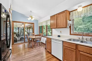 7750 N 32nd St, Richland, MI 49083 - Photo 9