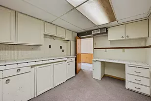 203 Dundee Dr, Battle Creek, MI 49014 - Photo 19