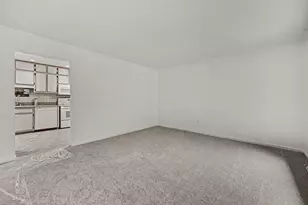 203 Dundee Dr, Battle Creek, MI 49014 - Photo 9
