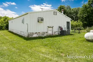 12915 Cassidy Rd, Bellevue, MI 49021 - Photo 3