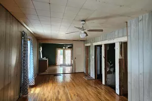 907 N Albion St, Albion, MI 49224 - Photo 9