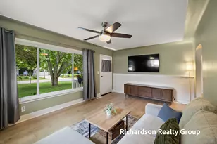15089 178th Ave, Grand Haven, MI 49417 - Photo 9