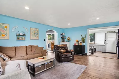 1229 Maplerow Avenue NW, Grand Rapids, MI 49534 - Photo 5