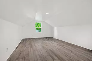 220 E James St, Lawrence, MI 49064 - Photo 17