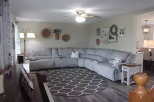 10942 Culbert Rd, Pittsford, MI 49271 - Photo 3