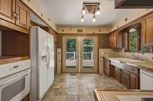 2022 W Swanson Ct, Muskegon, MI 49444 - Photo 17