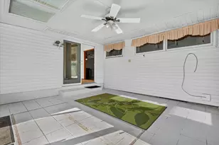 1051 Sylvan Rd, Benton Harbor, MI 49022 - Photo 23