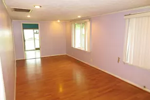 25012 Kenneth Ave, Edwardsburg, MI 49112 - Photo 17