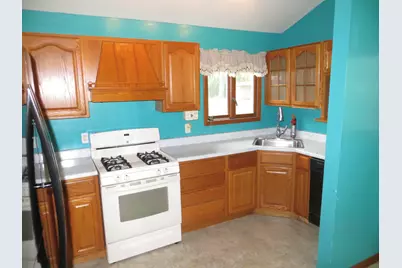25012 Kenneth Avenue, Edwardsburg, MI 49112 - Photo 7