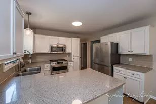 1511 Springbrook Dr, Jenison, MI 49428 - Photo 13