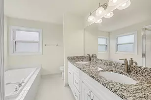 3705 Fieldcrest Ln, Ypsilanti, MI 48197 - Photo 13