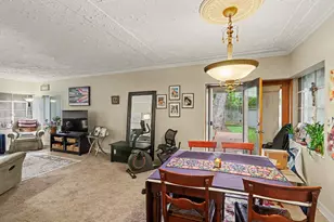 720 Ashley Dr, Kalamazoo, MI 49048 - Photo 7