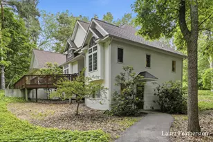 2291 Burton Pines Dr SE, Grand Rapids, MI 49546 - Photo 39