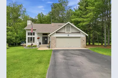 9551 Clubhouse Drive W, Canadian Lakes, MI 49346 - Photo 3