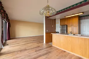 873 Cliffs Dr, Ypsilanti, MI 48198 - Photo 5