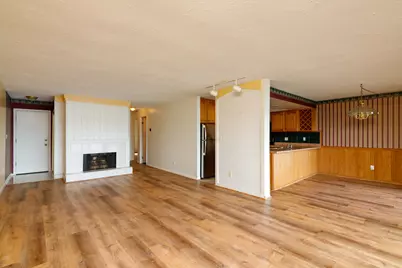 873 Cliffs Drive #105, Ypsilanti, MI 48198 - Photo 3