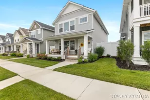 7904 Greendale Dr SE, Byron Center, MI 49315 - Photo 3