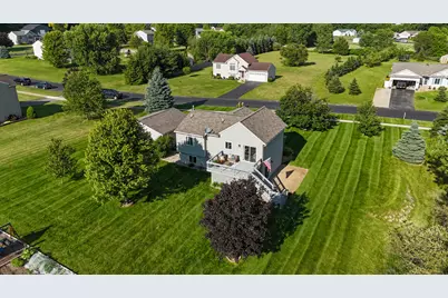 12211 Ives Meadow Lane NE, Cedar Springs, MI 49319 - Photo 5