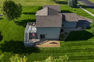 12211 Ives Meadow Ln NE, Cedar Springs, MI 49319 - Photo 7