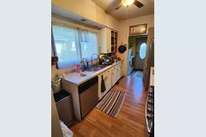 103 E Telegraph Street, Dowagiac, MI 49047 - Photo 5