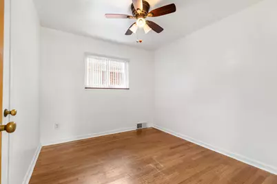 17448 Veronica Avenue, Eastpointe, MI 48021 - Photo 13