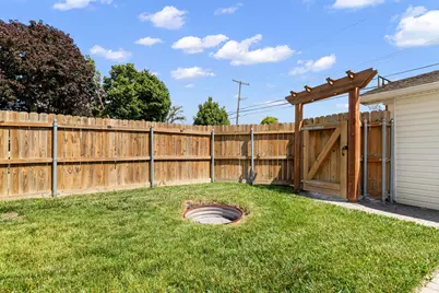 17448 Veronica Avenue, Eastpointe, MI 48021 - Photo 27