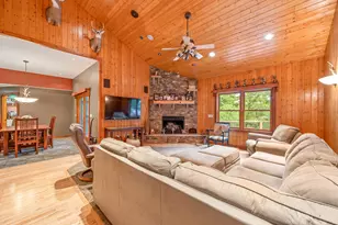10810 Ingersoll Dr, Howard City, MI 49329 - Photo 33