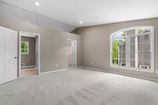 42806 Brookstone Dr, Novi, MI 48377 - Photo 31