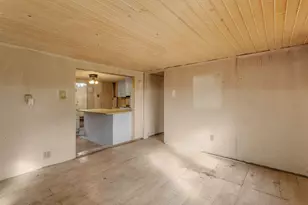 69408 Elkhart Rd, Edwardsburg, MI 49112 - Photo 3